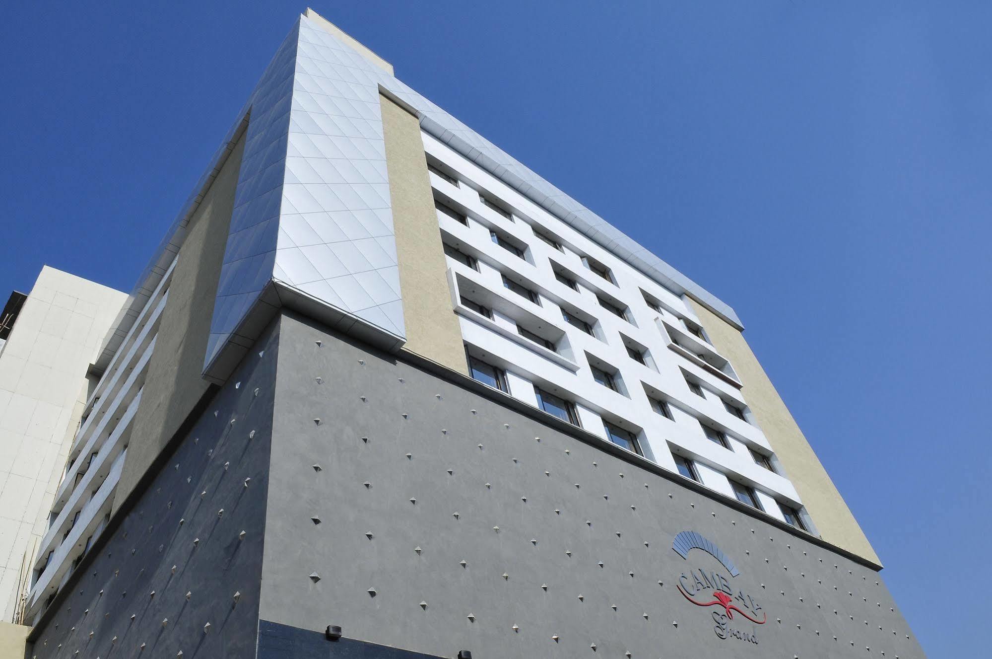 The Cambay Grand Hotel Ahmedabad Ngoại thất bức ảnh