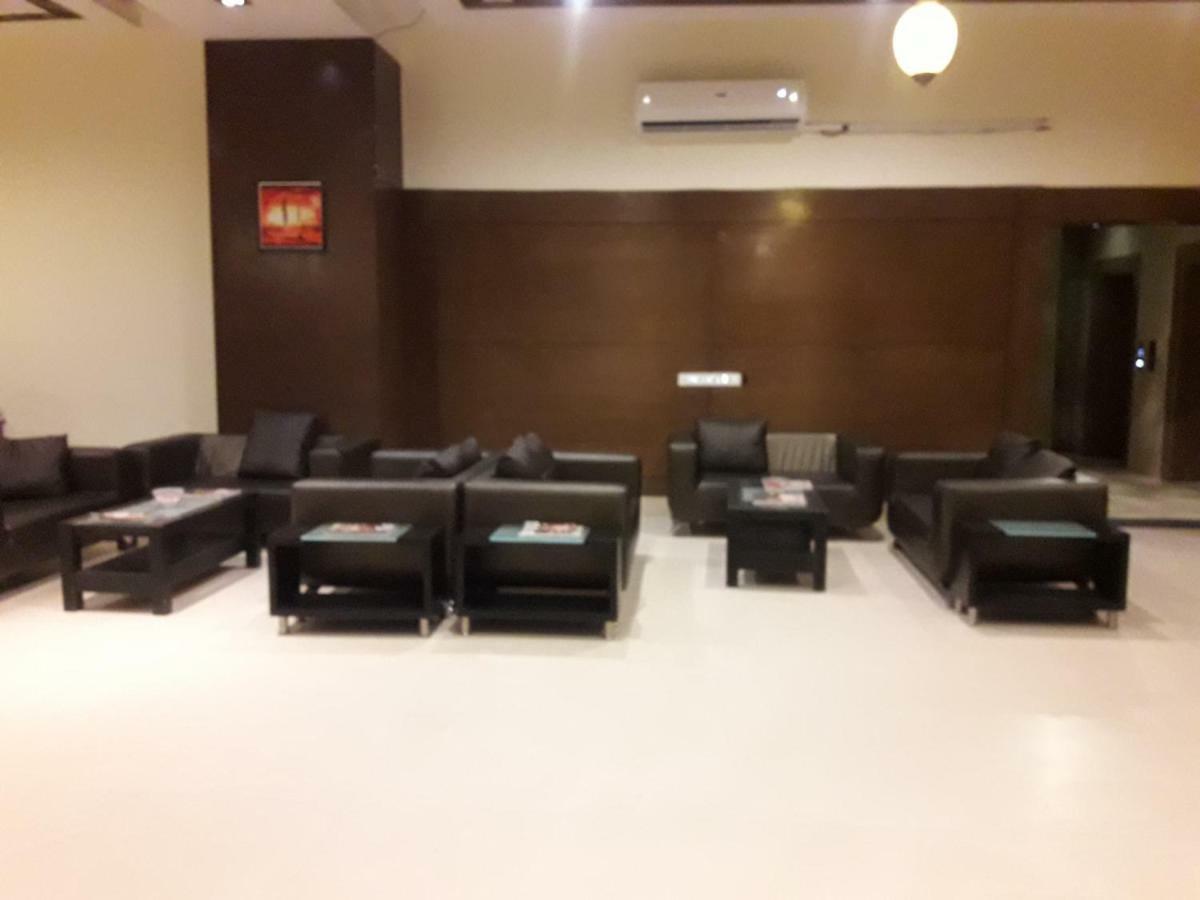 The Cambay Grand Hotel Ahmedabad Ngoại thất bức ảnh
