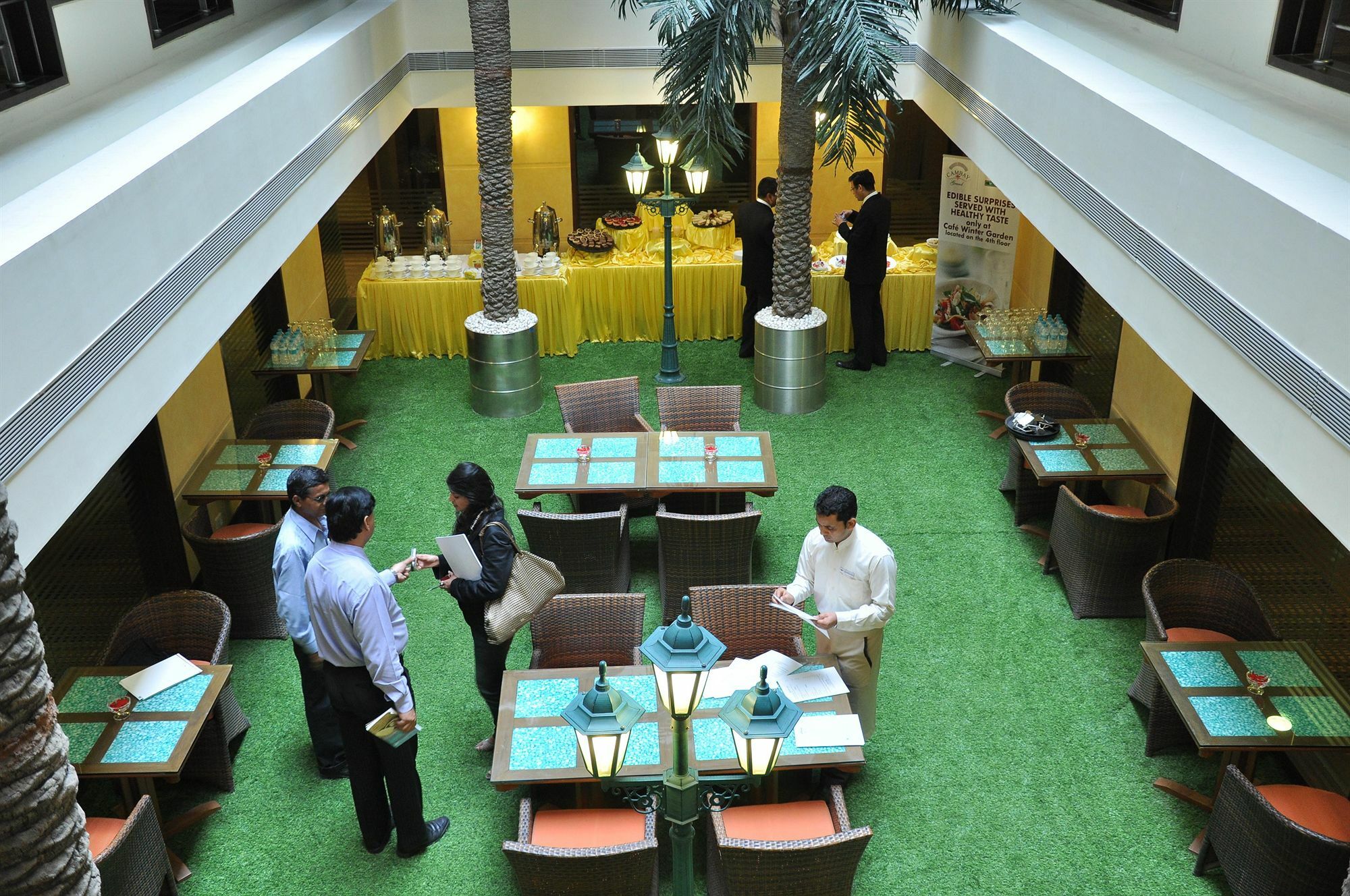 The Cambay Grand Hotel Ahmedabad Nhà hàng bức ảnh